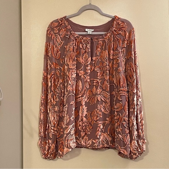 SUNDANCE Eloise Top in Floral - Picture 4 of 10